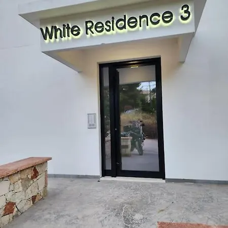 Apartment White 3 Sarandë